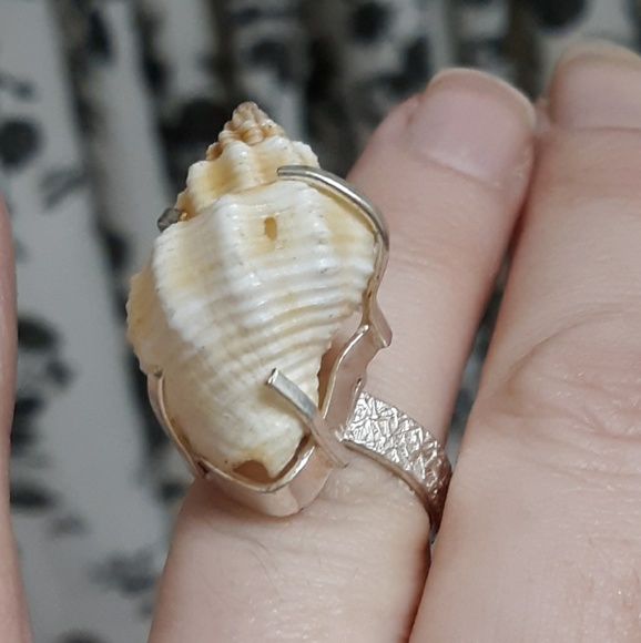 New Genuine Seashell 925 Silver Ring. - Picture 4 of 8